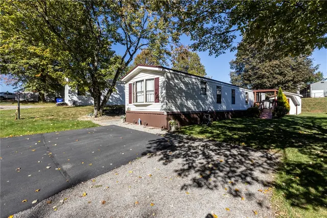 424 Perry Cir gallery image 14