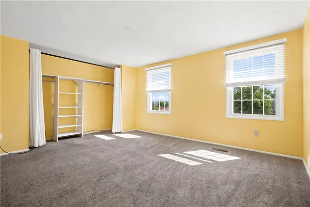 424 Woodcock Drive gallery image 5