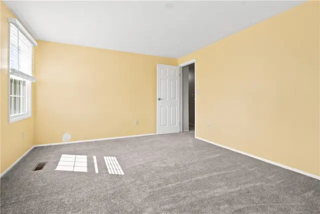 424 Woodcock Drive gallery image 14