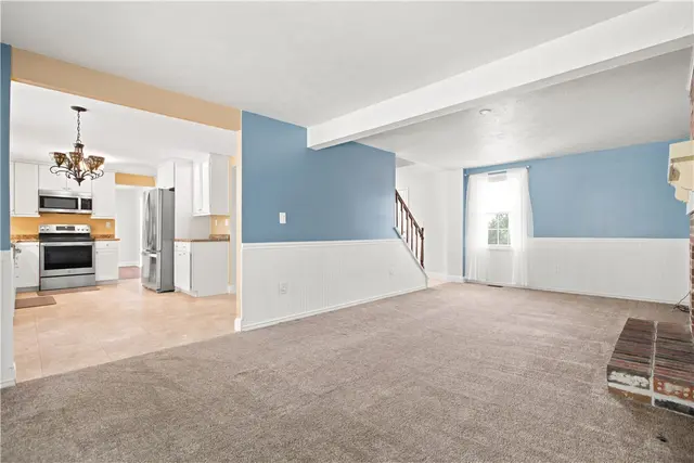424 Woodcock Drive gallery image 15
