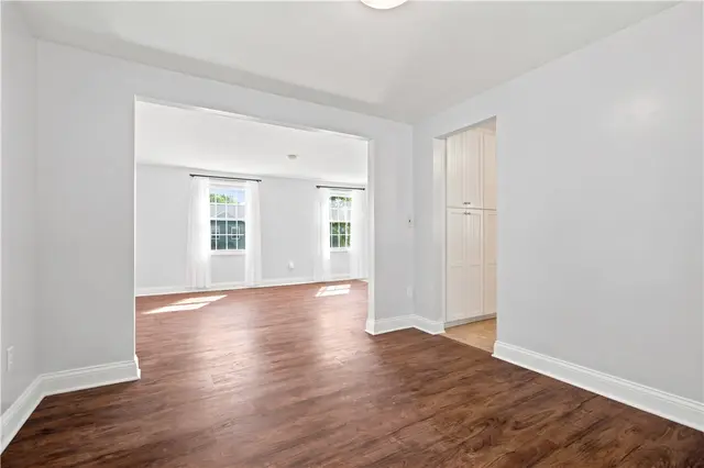424 Woodcock Drive gallery image 16