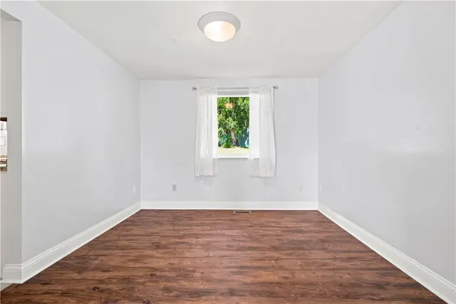 424 Woodcock Drive gallery image 23