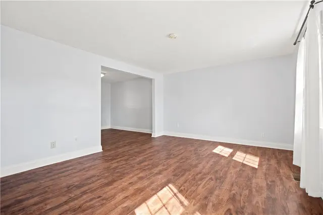 424 Woodcock Drive gallery image 31