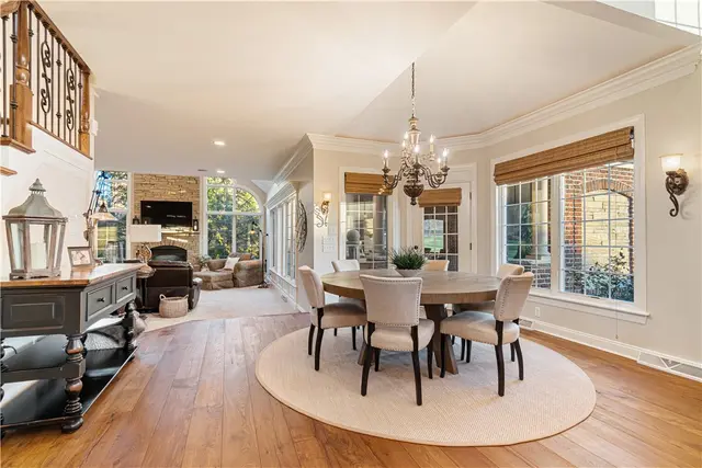 424 Wynstone Dr gallery image 12