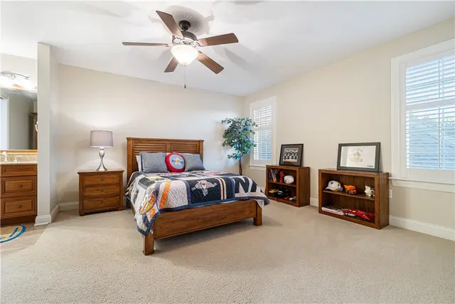 424 Wynstone Dr gallery image 19