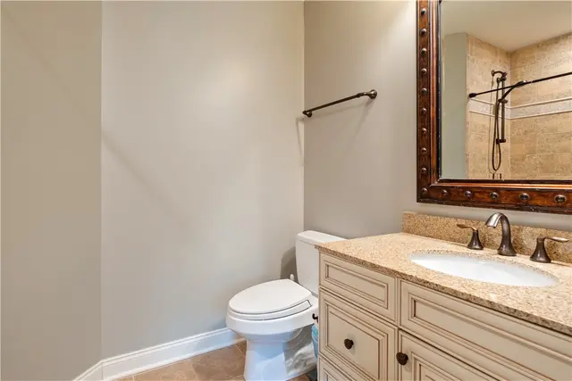 424 Wynstone Dr gallery image 24