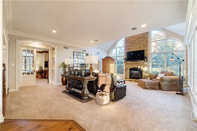 424 Wynstone Dr gallery image 27