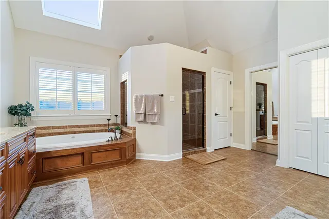 424 Wynstone Dr gallery image 45