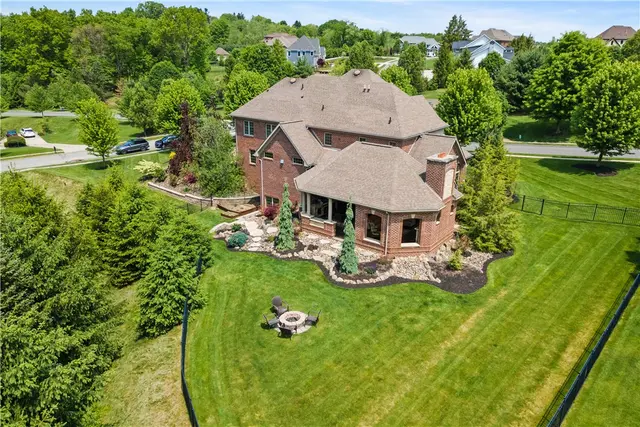 424 Wynstone Dr gallery image 47