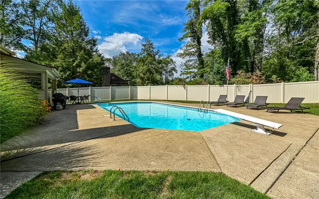 4267 Laurel Ridge Dr gallery image 7