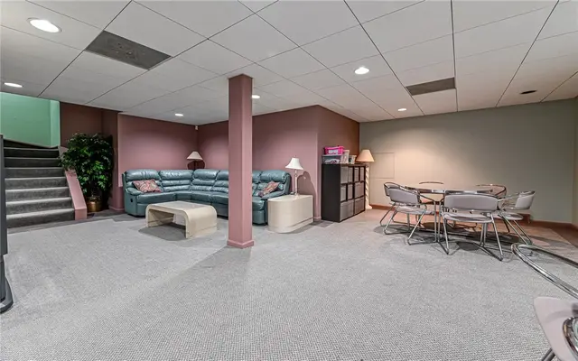 4267 Laurel Ridge Dr gallery image 20