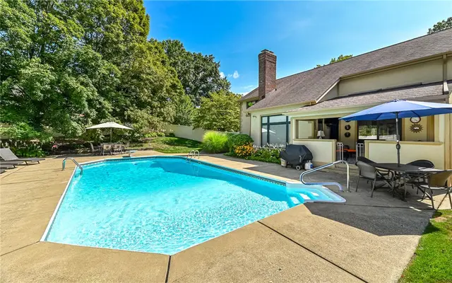 4267 Laurel Ridge Dr gallery image 31