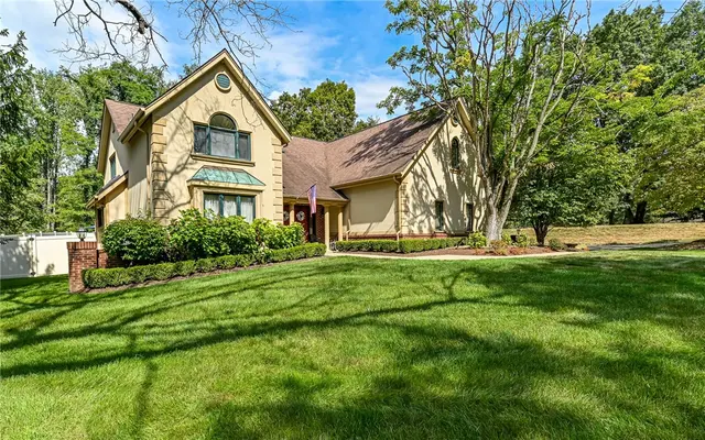 4267 Laurel Ridge Dr gallery image 42