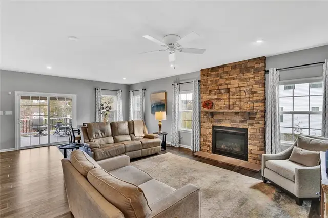 428 Whitetail Meadows Trl gallery image 12