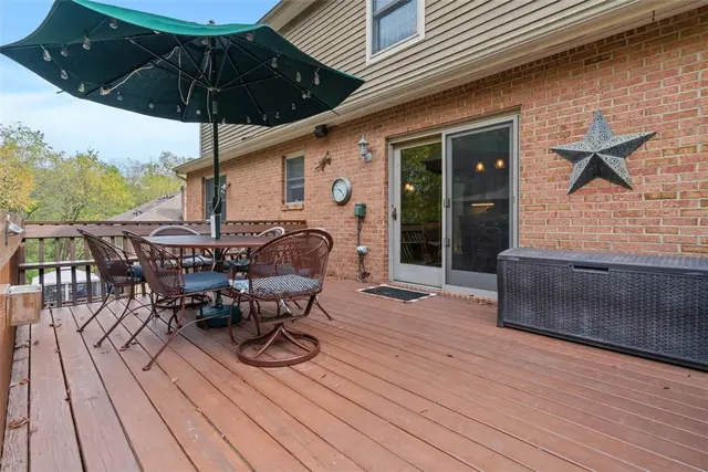 429 Fox Meadow Dr gallery image 26