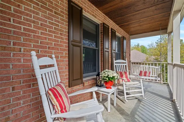 429 Fox Meadow Dr gallery image 32