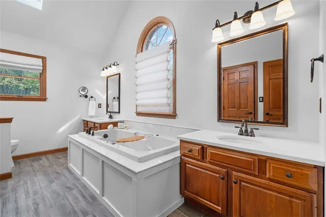 429 Fox Meadow Dr gallery image 37