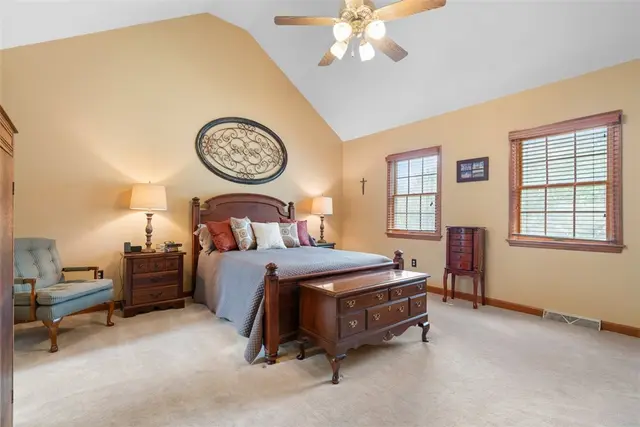 429 Fox Meadow Dr gallery image 40