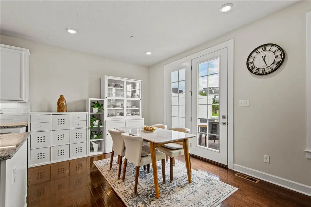 4305 Spruce Rd.