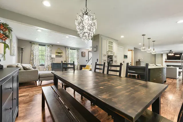 431 Deerfield Dr gallery image 18