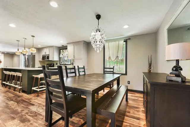 431 Deerfield Dr gallery image 22