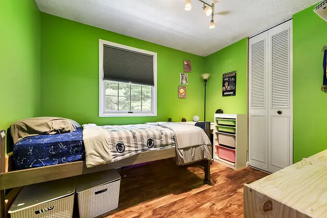 431 Deerfield Dr gallery image 31