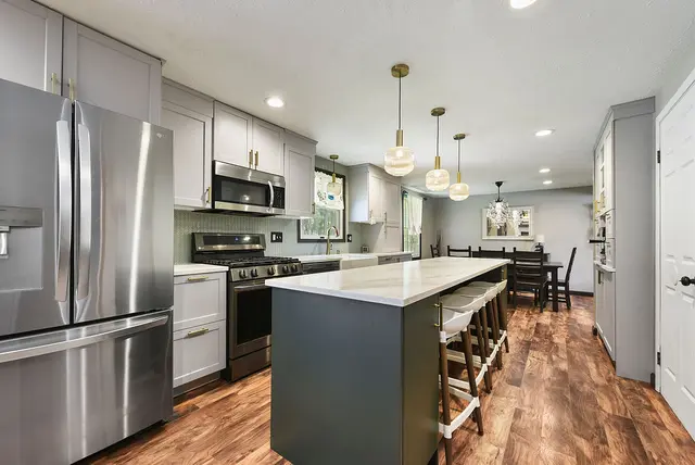 431 Deerfield Dr gallery image 47