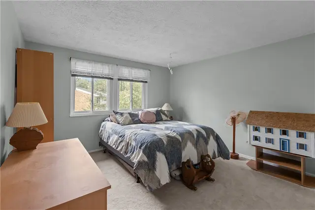 4313 Hemlock Circle gallery image 4