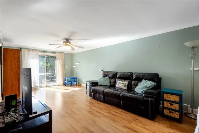 4314 Beauland Dr gallery image 27