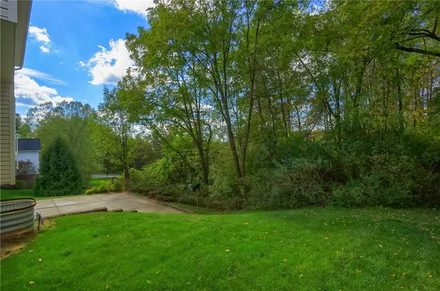 4314 Grandview Drive gallery image 29