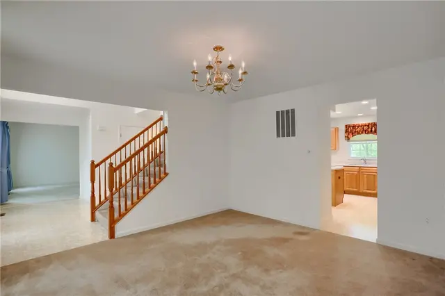 4314 Grandview Drive gallery image 30