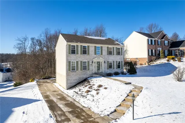 4314 Grandview gallery image 2