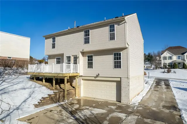 4314 Grandview gallery image 28