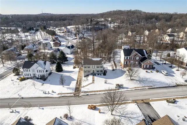 4314 Grandview gallery image 31