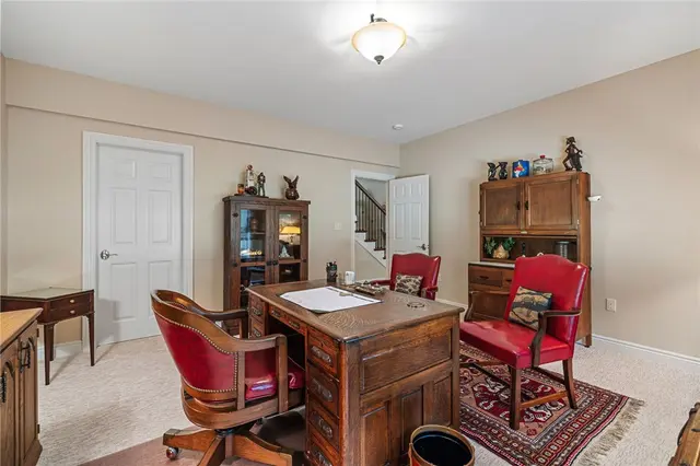 4326 Muirfield Drive gallery image 34