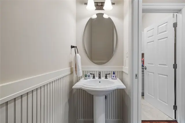 4326 Muirfield Drive gallery image 36