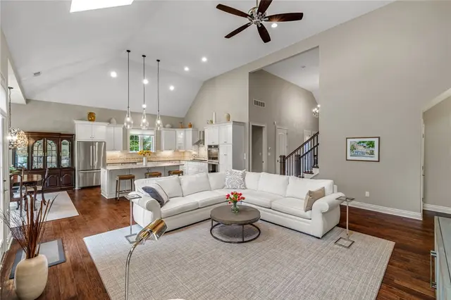 4327 Muirfield Drive gallery image 24