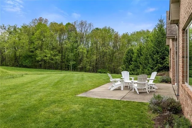 4327 Muirfield Drive gallery image 38