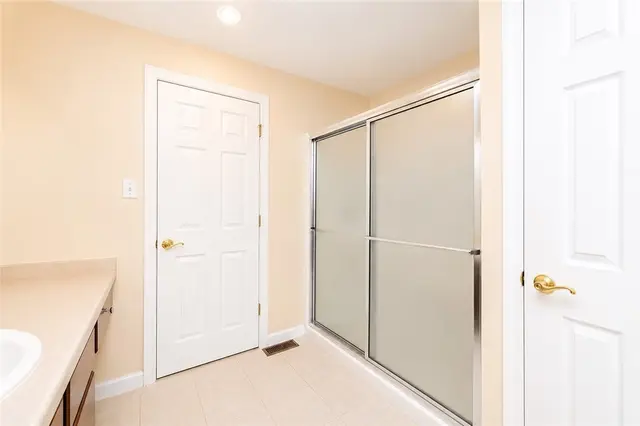433 Georgetown Court gallery image 17