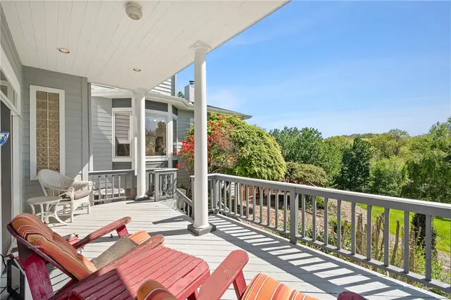 433 Heights Drive gallery image 22
