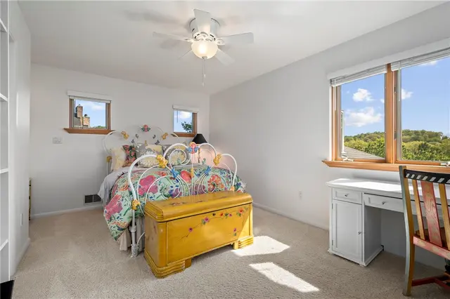 433 Heights Drive gallery image 48