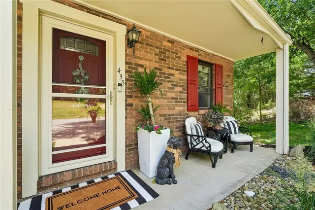 435 Brookside Ct gallery image 17