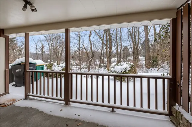 4360 Hemlock Cir gallery image 7