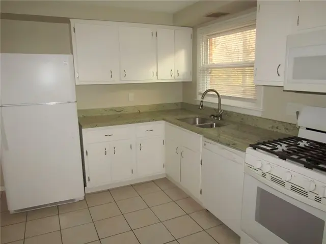 4371 Kilbert Dr gallery image 25