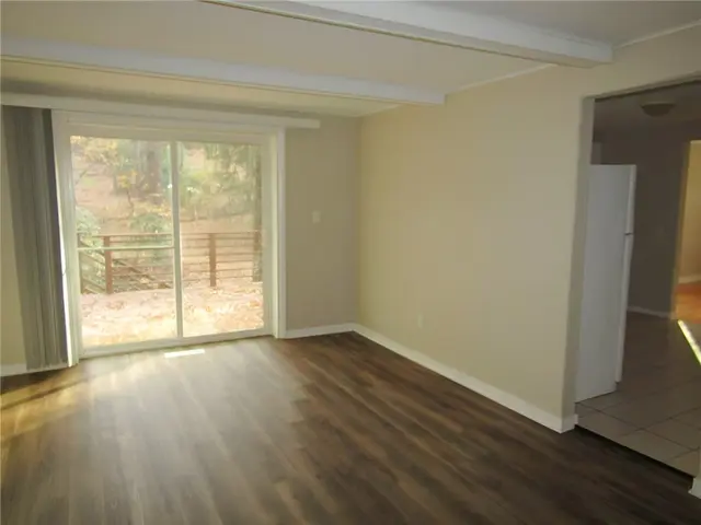 4371 Kilbert Dr gallery image 34