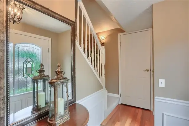 439 Deerfield Dr gallery image 23