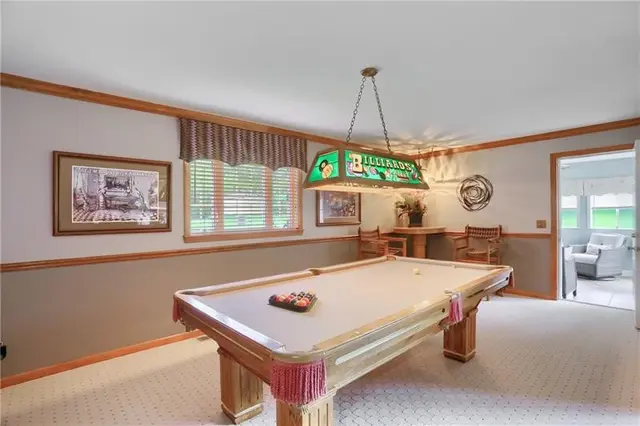 439 Deerfield Dr gallery image 33