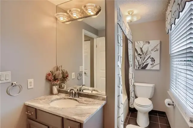439 Deerfield Dr gallery image 48