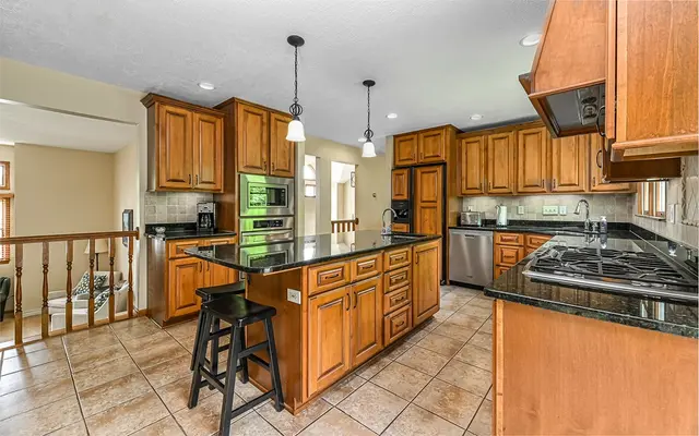 439 Pinkerton Rd gallery image 16