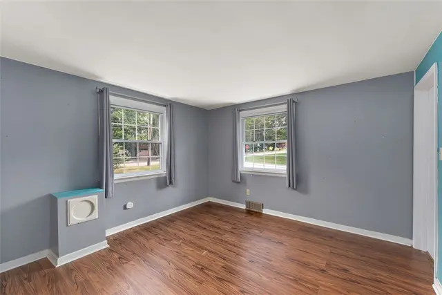 4400 Kilbert Drive gallery image 9